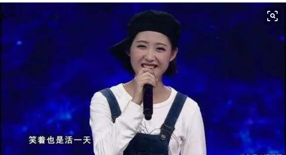 臨終前她流著淚與韓紅唱完生命中最后一首歌，只為感恩自己的父親