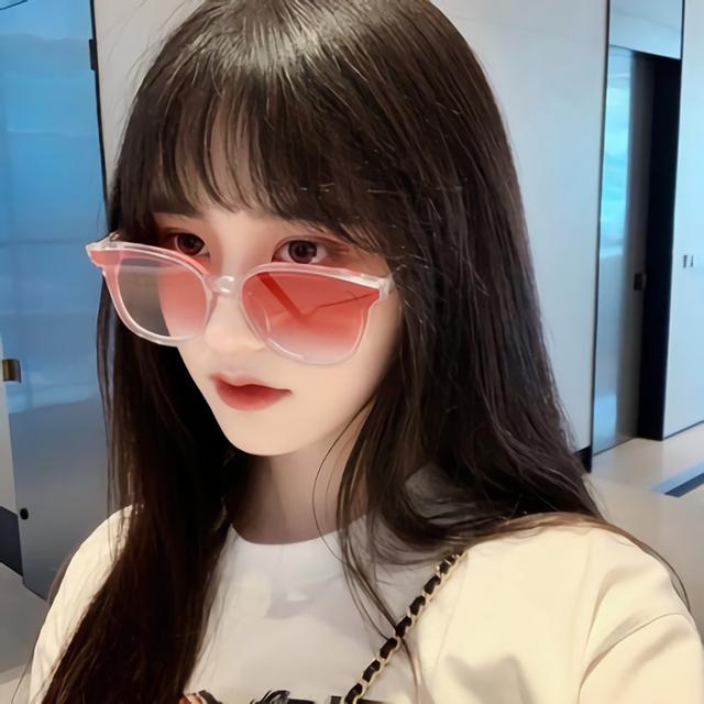 一些甜美又有仙氣的真人女生頭像