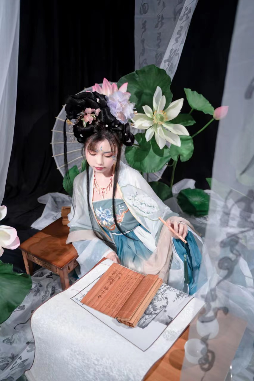 露出之古風(fēng)（上）