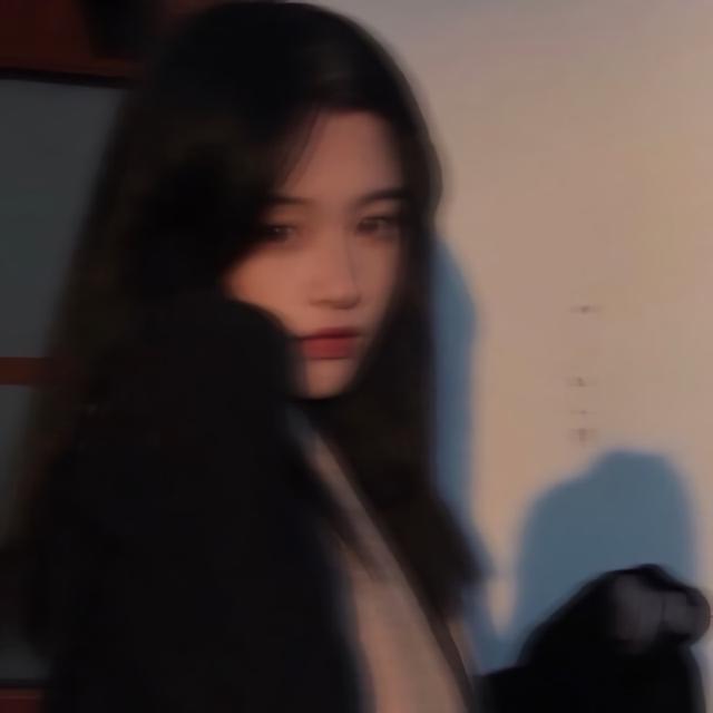 一些甜美又有仙氣的真人女生頭像