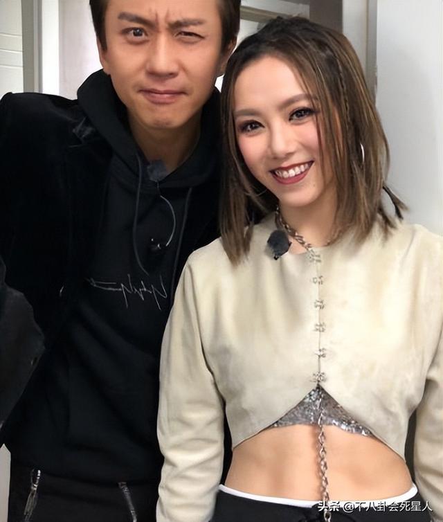 看臉90斤,看腿150斤,這7位女星小臉配粗腿,身材太不協調