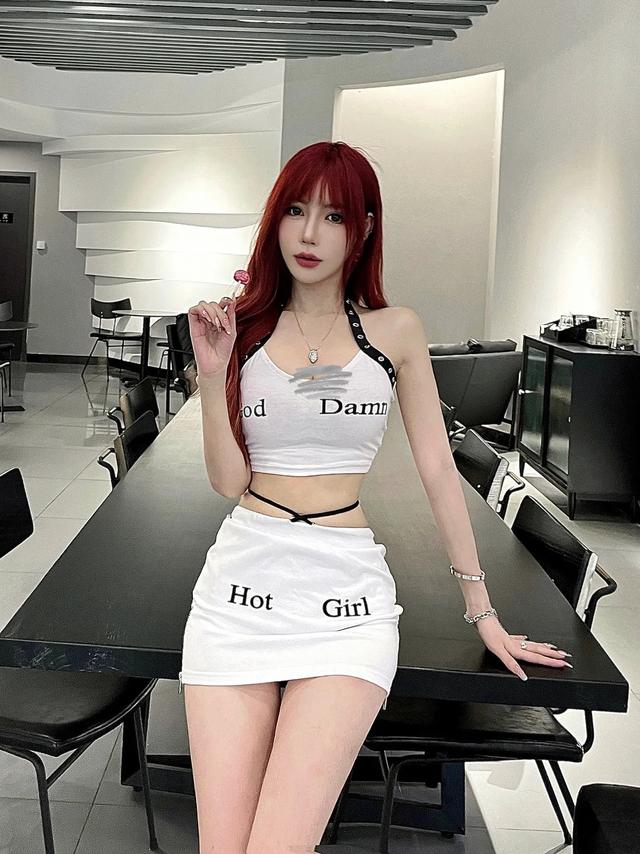 性感美女清純美女美女壁紙網(wǎng)紅頭像女生頭像少婦名媛富家女少女