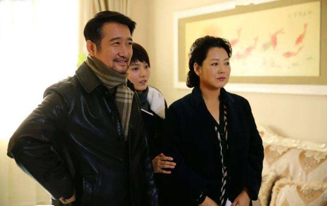 “農村一姐”王茜華：風光背后有心酸，二婚嫁導演苦盡甘來