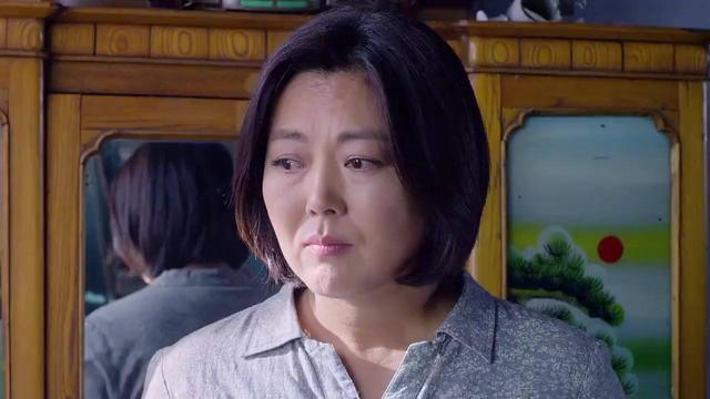 “農村一姐”王茜華：風光背后有心酸，二婚嫁導演苦盡甘來