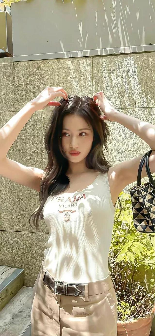 美女姐姐高清壁紙｜顏值爆表