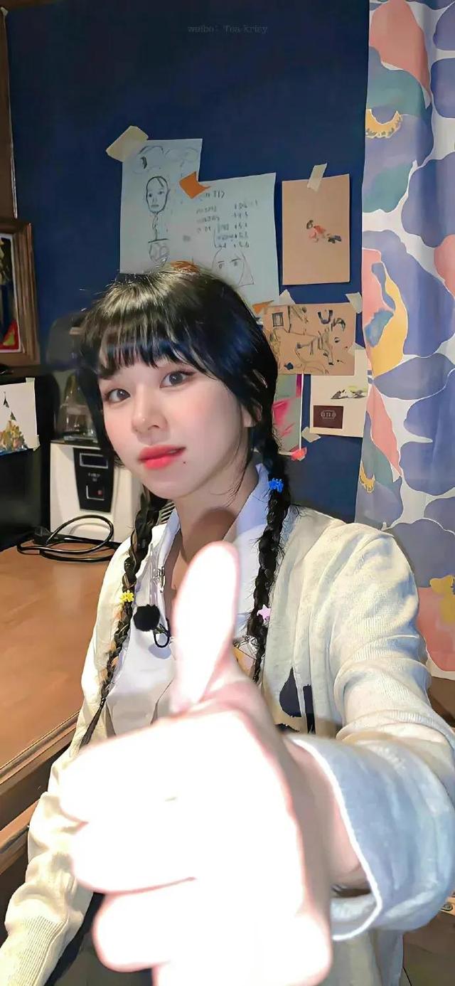 美女姐姐高清壁紙｜顏值爆表