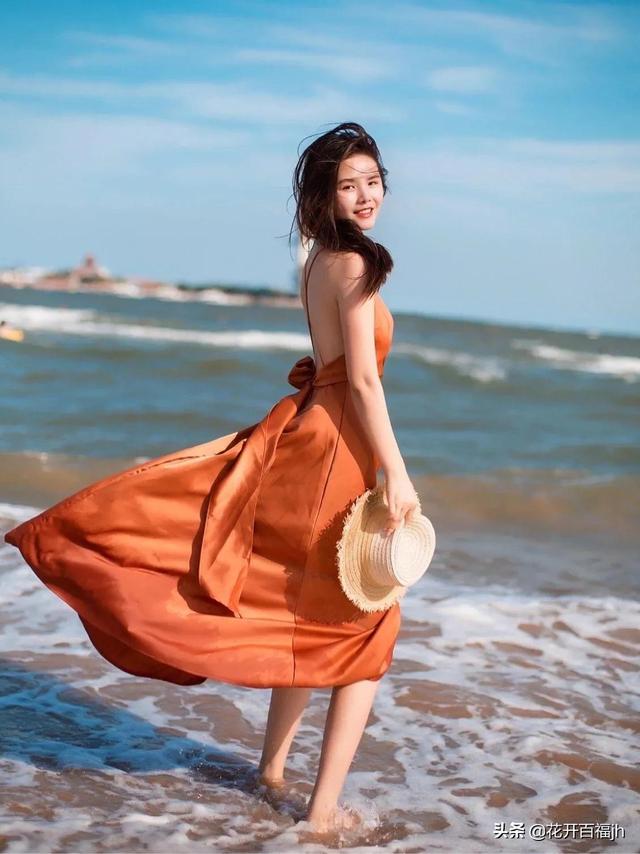 人像美圖壁紙第73期：海邊美女