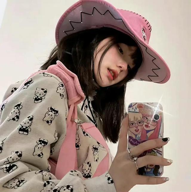 高清美女頭像｜該換頭像了