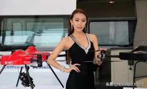 中國美女模特(珠海航展上的美女模特，風情萬種)