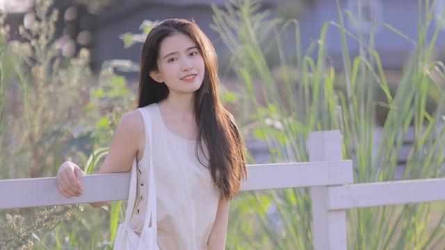 極品氧氣美女清純陽光室外寫真
