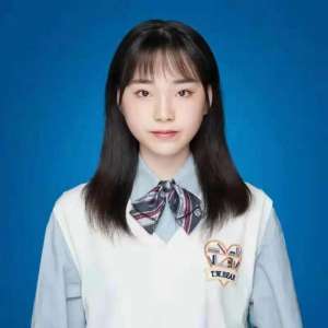 18歲的女孩(痛心，她才18歲……)