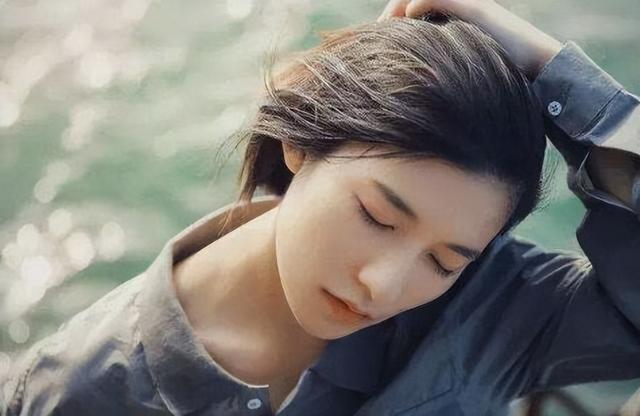 和女孩子的聊天技巧有哪些？