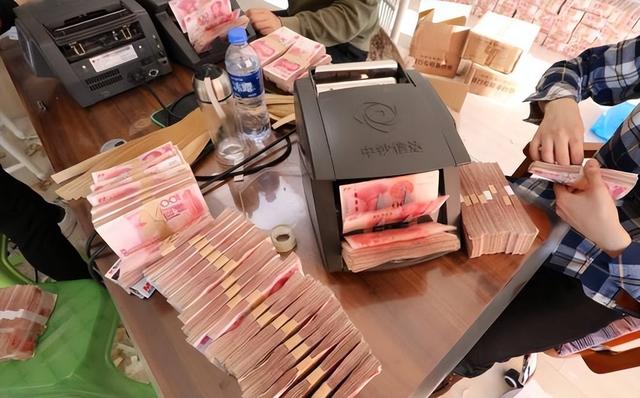 用生殖拉動升職，東北女人在甘肅短期獲利千萬，名聲盡毀