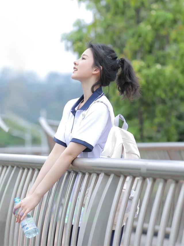 美好的不是女孩，而是18歲 (校花合集)