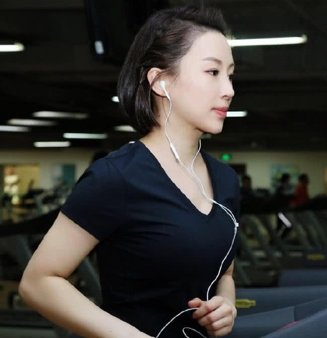 山東美女，打臺球成為世界冠軍，身家超10億元，40歲還沒有結(jié)婚