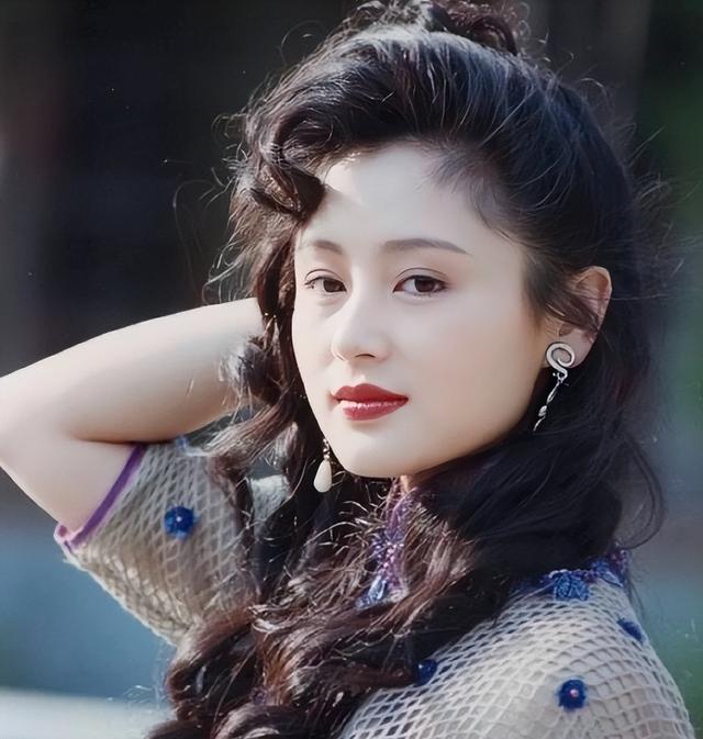 5位內地頂級美女,遇上港臺女神,一對比顏值差距瞬間就出來了