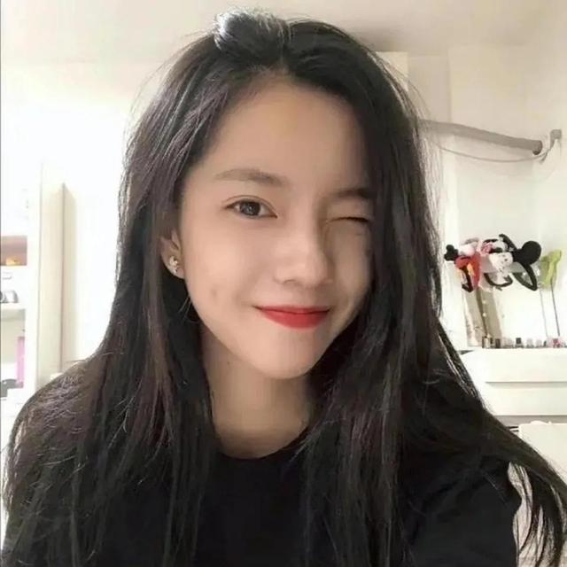 高清美女頭像｜該換頭像了
