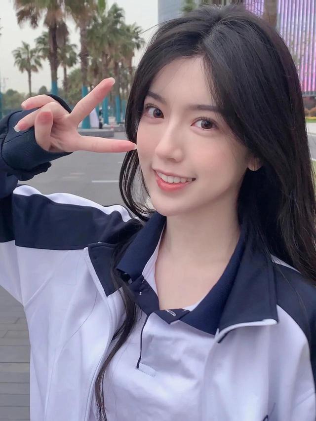美好的不是女孩，而是18歲 (校花合集)