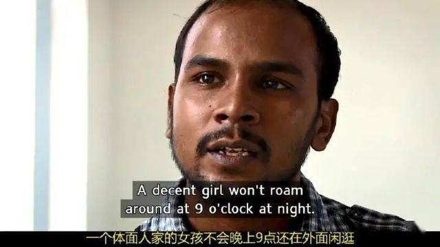 一位女性新冠患者,在救護車上被強奸了