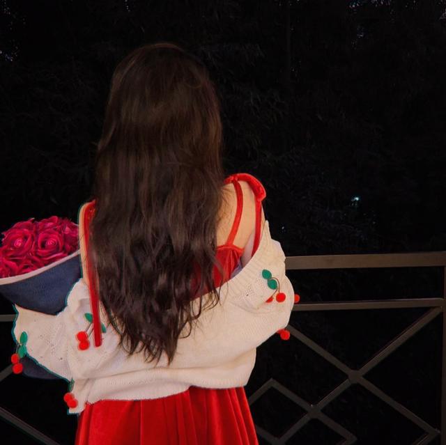 圣誕氣氛美女女頭高清頭像圖