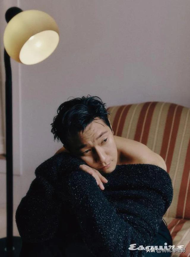 韓國男星孫錫久《Esquire》雜志封面大片,迷人魅力無法阻擋