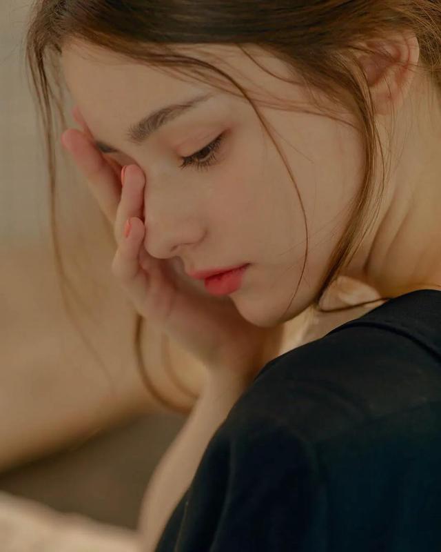 高清美女全屏手機(jī)壁紙｜如果么有你，我不知道怎么開口