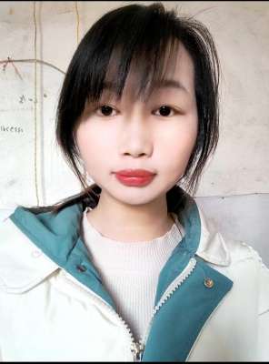 美女肚子疼(湖北一美女終圓教師夢(mèng)，誰(shuí)知肚子疼后悲劇發(fā)生，媽媽崩潰痛哭流涕)