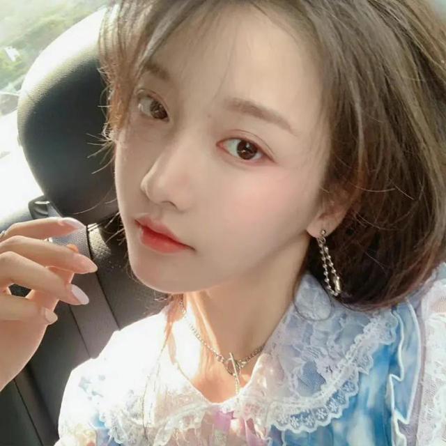 高清美女頭像｜該換頭像了