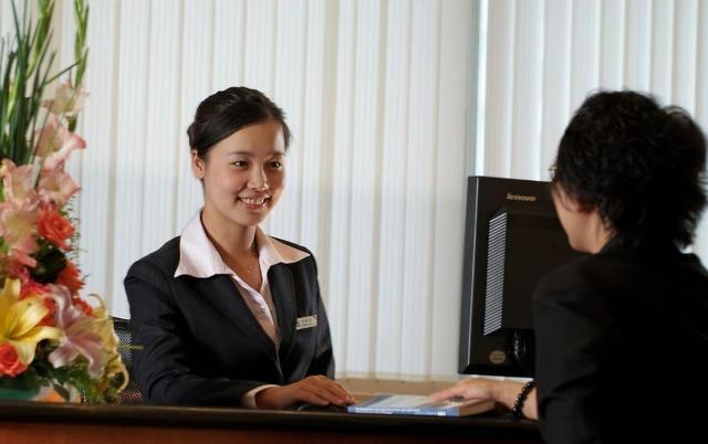 河南一女子在出租屋內(nèi)“躺平”8年:拒絕一切社交,每月只花500元