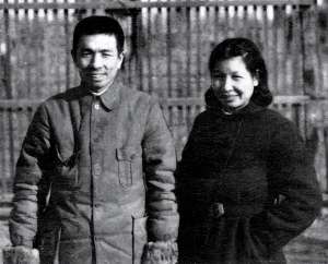 女生除毛(唯一敢頂撞毛主席，叫“老毛”的女人)