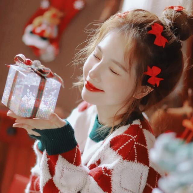 圣誕氣氛美女女頭高清頭像圖