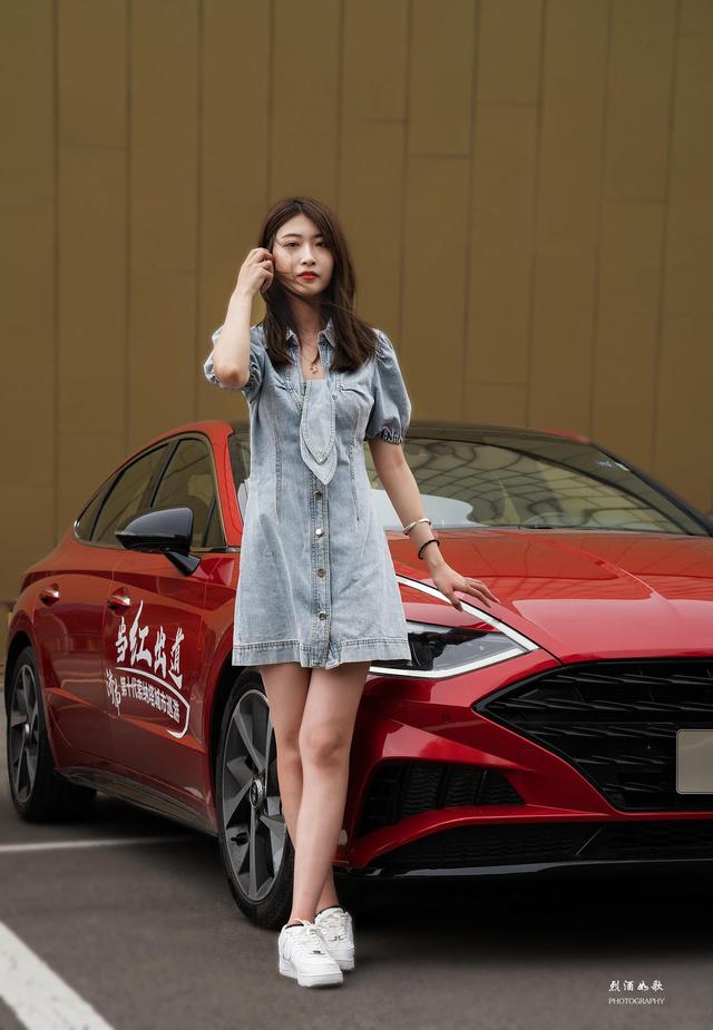 香車美女秀