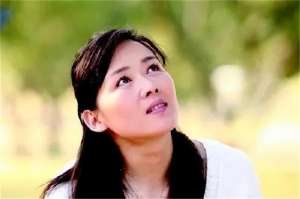 趟過女人河(李琳：被前夫一巴掌扇到離婚二婚嫁世界冠軍，如今生活幸福滋潤)