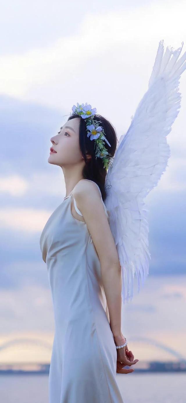 網(wǎng)絡(luò)顏值美女壁紙‖哇嗚，美女姐姐