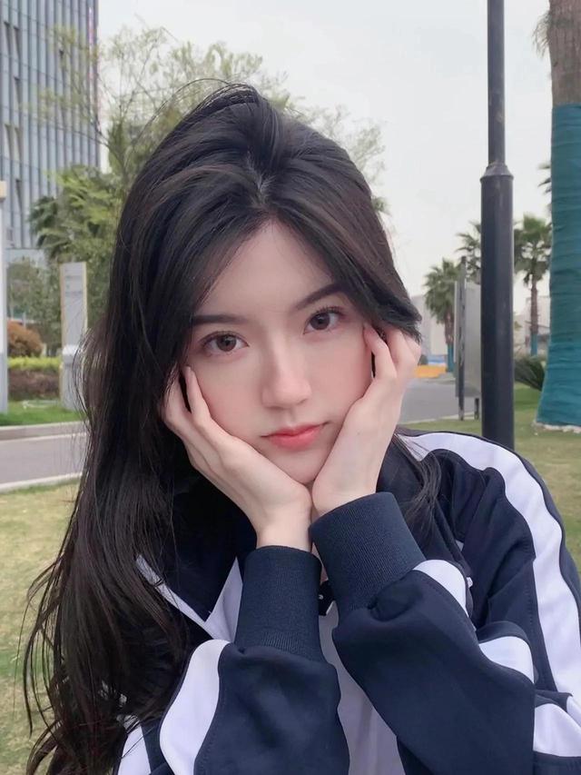 美好的不是女孩，而是18歲 (校花合集)