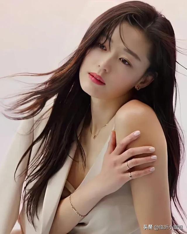 全智賢,優雅知性的氣質美女,靚麗唯美的外形,太漂亮啦