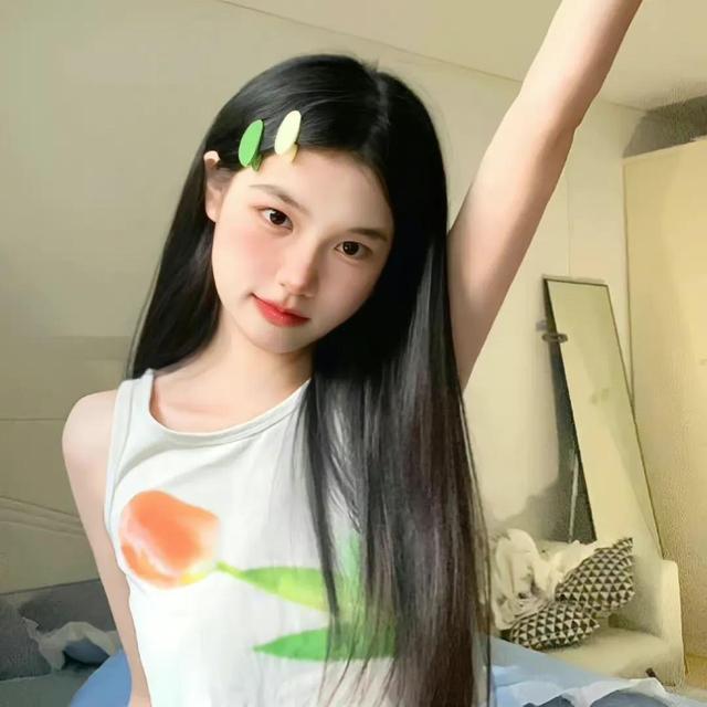高清美女頭像｜該換頭像了