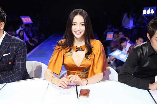 這就是街舞:那個遭選手排斥的女孩,現實很優秀,曾被夸像權志龍