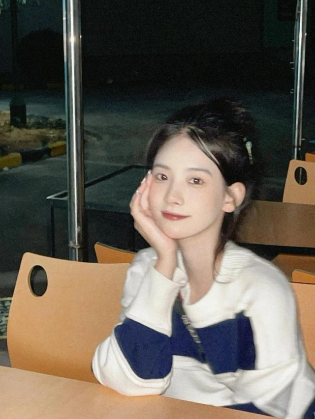 美好的不是女孩，而是18歲 (校花合集)
