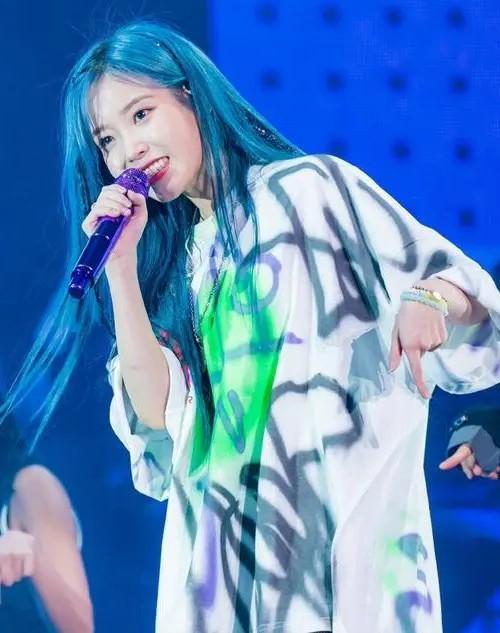 韓國走性感路線的美女,這身材也太好了吧
