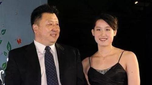 中國游泳史上十大美女,張雨霏傅園慧羅雪娟入選,奧運冠軍嫁教練