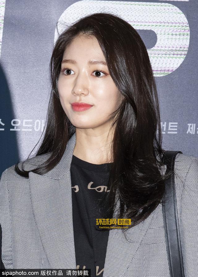看多了美艷的洋妞，還是來看看清純可愛惹人疼的亞洲女星