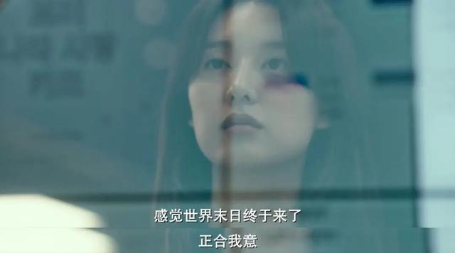 人畜無害的清純美女,正在悄悄變“壞”?這就叫做真正的蛇竭美人