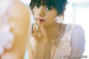 日本混血美女(25歲池田依來沙，歐式臉龐火辣身材，日本女神著實性感迷人)