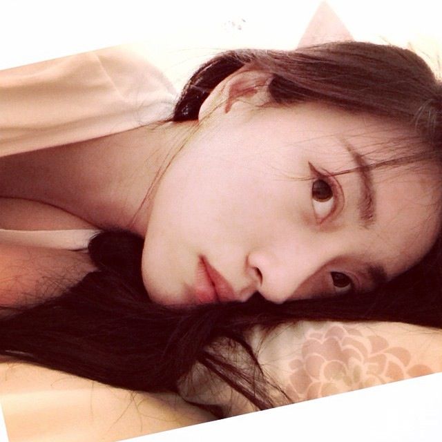 黑熘熘長發清純正妹我愛你的貓也愛妳