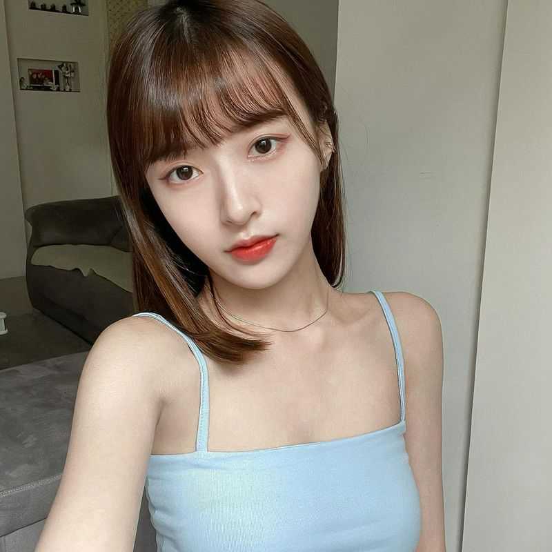 【圖文】游泳課的大小姐