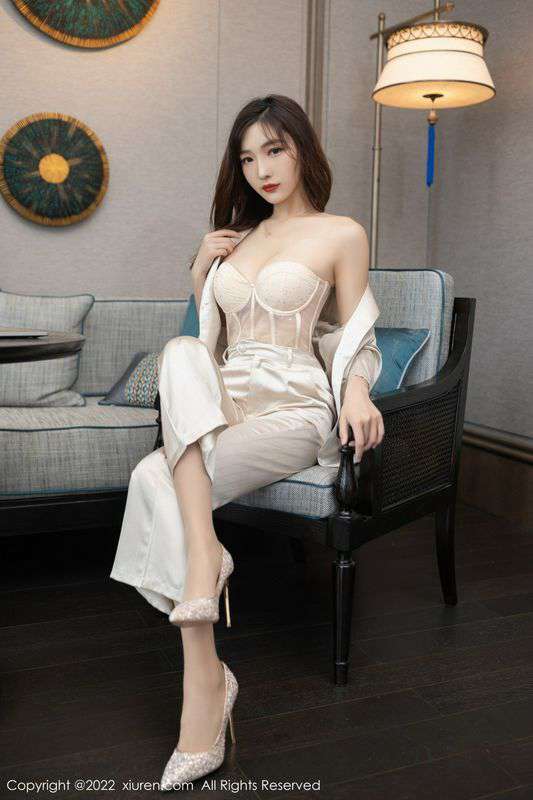 【圖文】巨乳美美