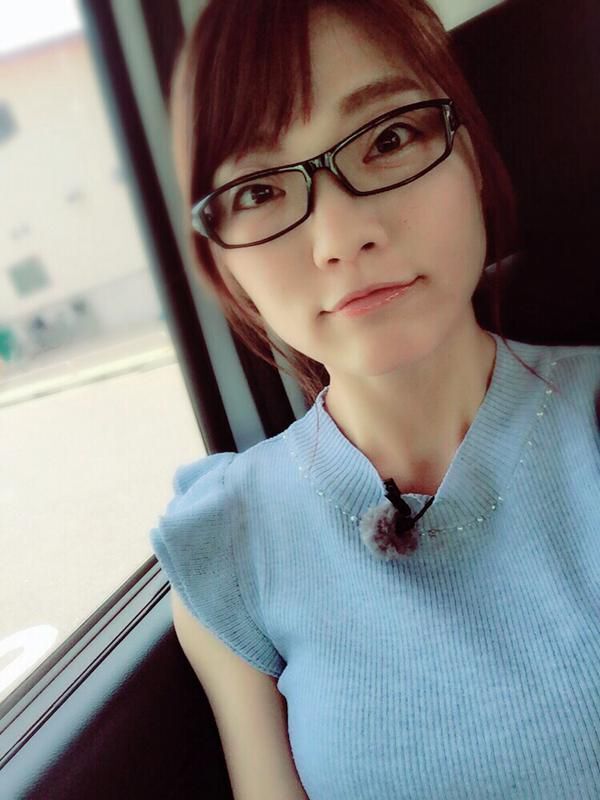 平冢奈菜波濤洶涌的私房照誘惑寫真圖