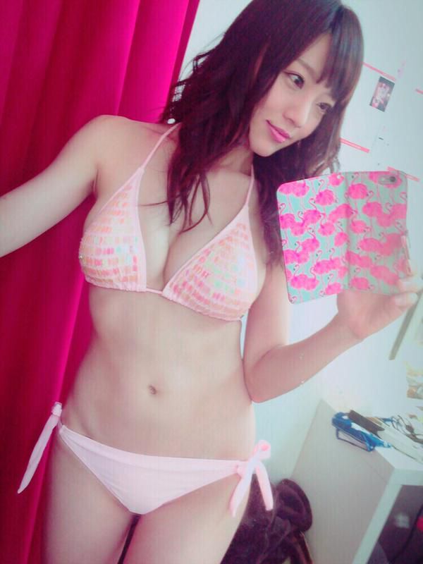 平冢奈菜波濤洶涌的私房照誘惑寫真圖