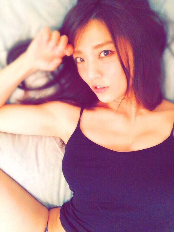 平冢奈菜波濤洶涌的私房照誘惑寫真圖